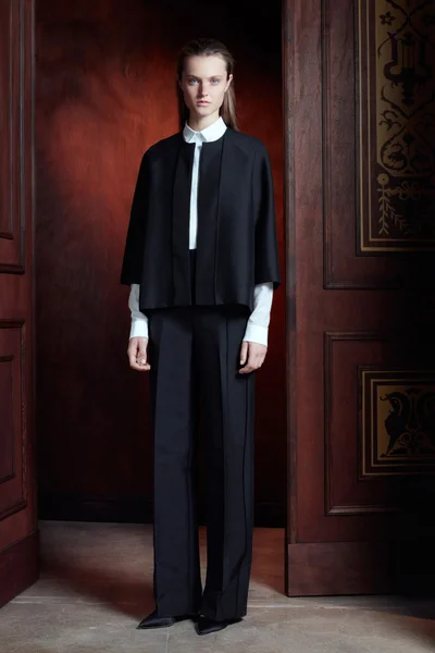 Look 18